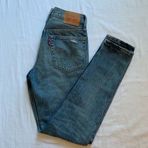 Levi’s 501 women’s jeans